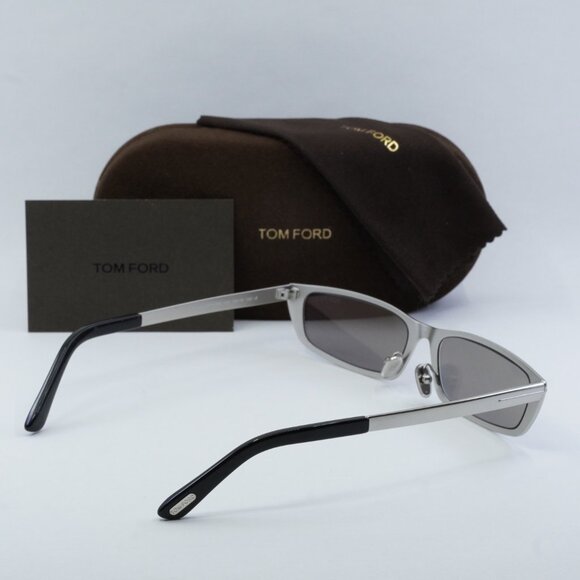 Final Price! Tom Ford Everett FT1059 16C Sunglasses - Picture 12 of 12